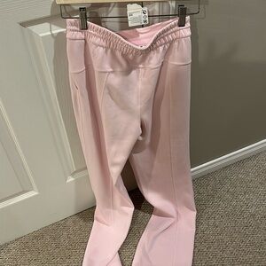 Lululemon size 4 Softstreme straight leg pant in milkshake pink